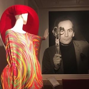 Meet your Posher, Helen